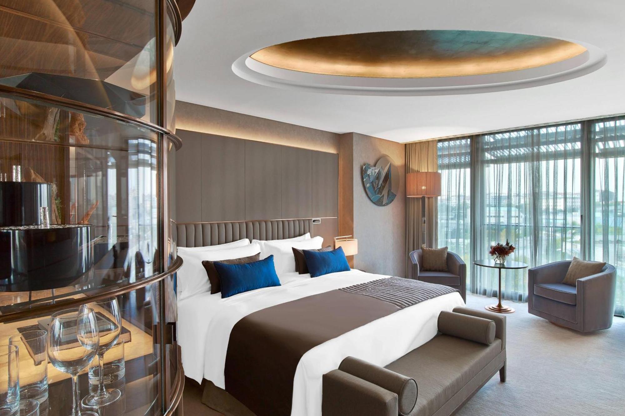 The St. Regis Hotel Istanboel