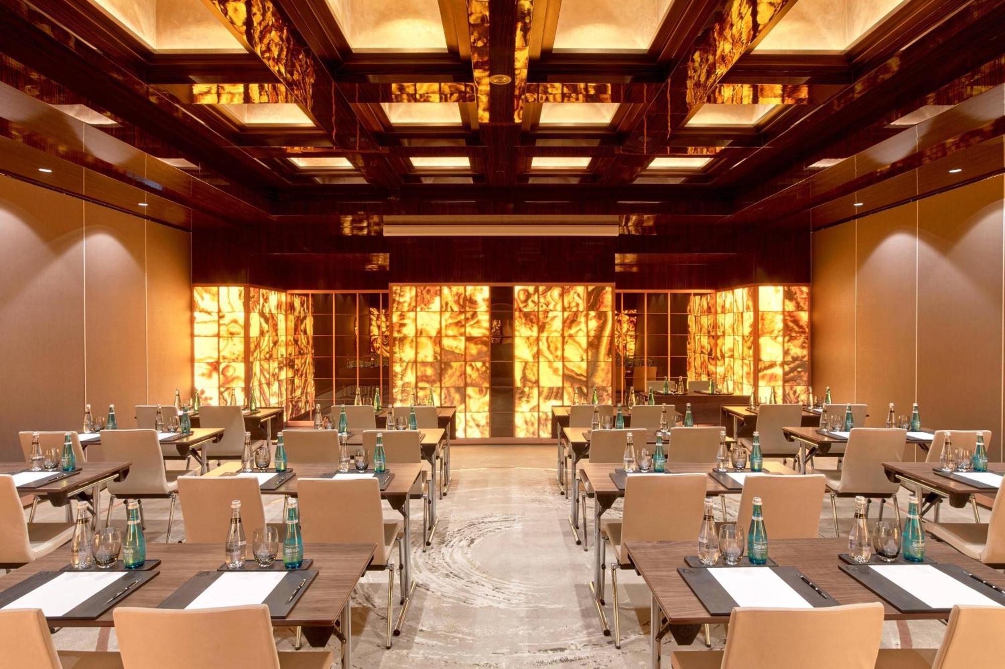 The St. Regis Otel 5*